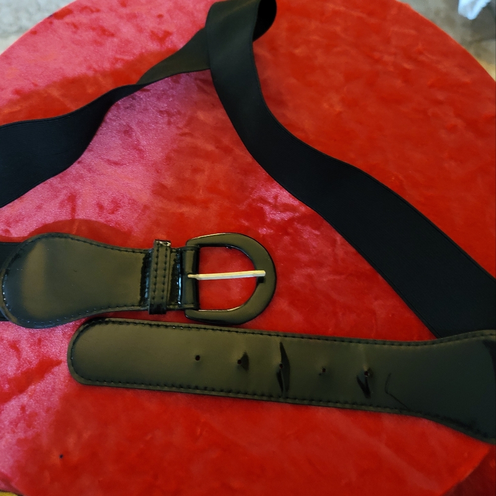 Plus size black patent leather and elastic belt